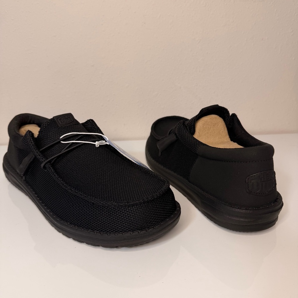 Hey Dude Men's Black Loafers - Picture 5 of 10